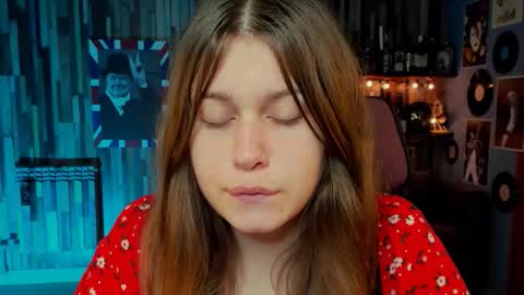 fiora online show from 09/14/25, 06:01