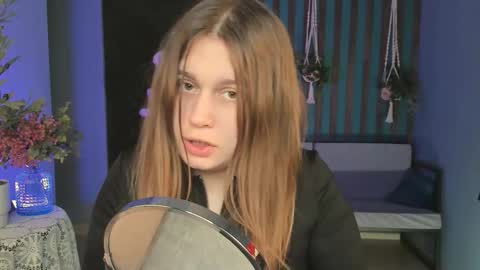 fiora online show from 10/05/25, 05:50