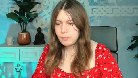 fiora online show from 10/15/25, 01:44