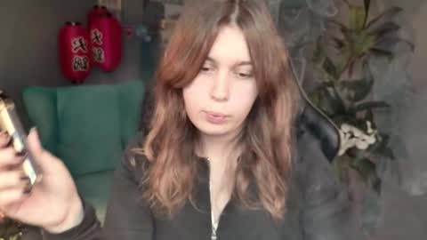 fiora online show from 11/13/25, 01:21