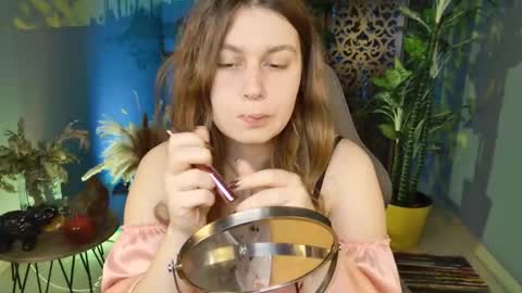 fiora online show from 11/15/25, 05:49