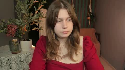 fiora online show from 12/04/25, 01:09