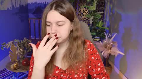 Snapshot of fioramarmoris chatting on 12/18/25, 05:13 fiora online show from 12/18/25, 05:13