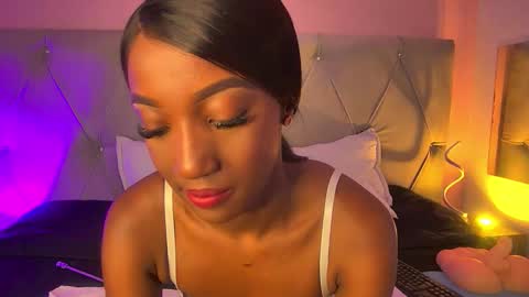 Snapshot of fiorelalenin chatting on 09/25/25, 06:55 Fiorela Lenin online show from 09/25/25, 06:55