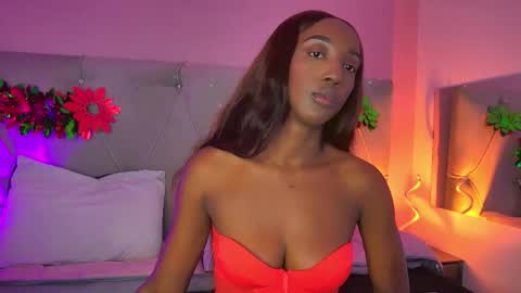 Snapshot of fiorelalenin chatting on 12/17/25, 05:30 Fiorela Lenin online show from 12/17/25, 05:30