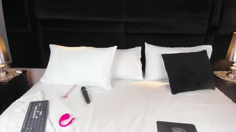 Fiorela online show from 03/27/26, 04:40