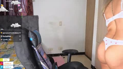 Snapshot of fiorella_up1 chatting on 02/14/26, 06:15 F I O R E L L A online show from 02/14/26, 06:15
