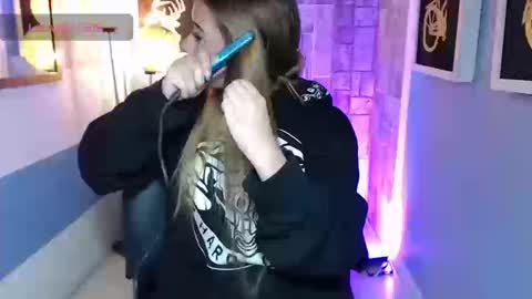 Fiorellaa online show from 09/10/25, 03:34