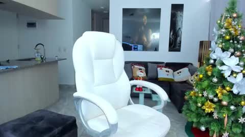 fiore   online show from 01/07/25, 09:46