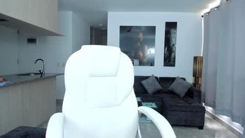 fiore   online show from 01/30/25, 10:30