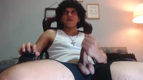 Snapshot of fire_boy69 chatting on 10/09/25, 04:10 fire_boy69 online show from 10/09/25, 04:10