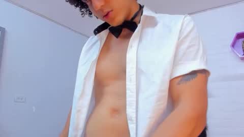 Snapshot of fire_boy69 chatting on 10/31/25, 05:47 fire_boy69 online show from 10/31/25, 05:47