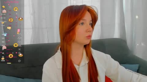 Snapshot of fire_emily chatting on 04/11/26, 01:21 fire_emily online show from 04/11/26, 01:21
