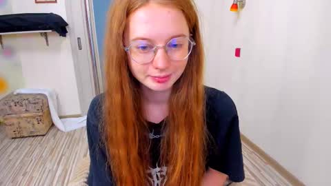 Snapshot of fire_luna chatting on 11/01/25, 05:20 fire_luna online show from 11/01/25, 05:20