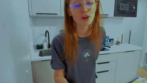 Snapshot of fire_luna chatting on 04/13/26, 08:03 fire_luna online show from 04/13/26, 08:03