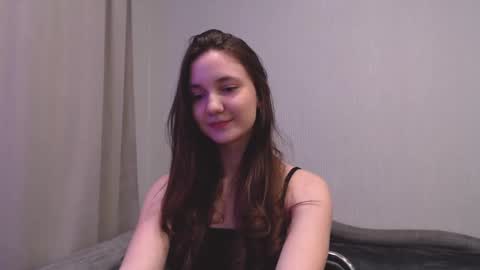 fireflies_fly_ online show from 03/10/25, 07:40