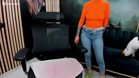 Kallisy online show from 11/26/25, 10:00