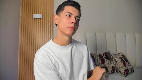 Nicolas online show from 01/14/26, 12:55