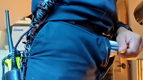 Snapshot of fireman0129 chatting on 10/09/25, 06:50 fireman0129 online show from 10/09/25, 06:50