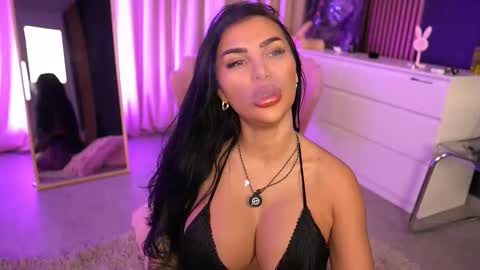 Fires Bomb 777 online show from 02/25/26, 06:45