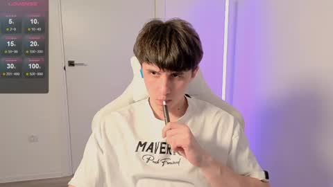 first_mark online show from 05/03/26, 02:01