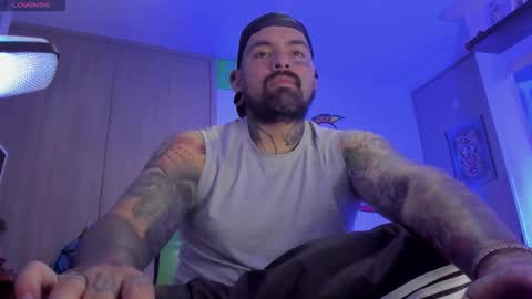 Snapshot of fisherrman666 chatting on 10/14/25, 08:31 fisherrman666 online show from 10/14/25, 08:31