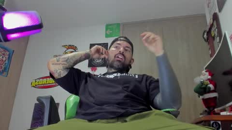 fisherrman666 online show from 12/22/25, 01:46