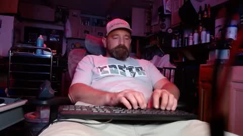 fishyfishy6460 online show from 10/01/25, 04:18