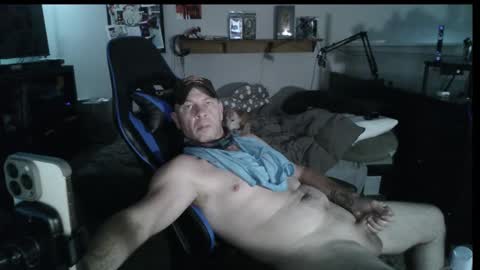 Snapshot of fit_beast chatting on 11/09/25, 03:38 fit_beast online show from 11/09/25, 03:38