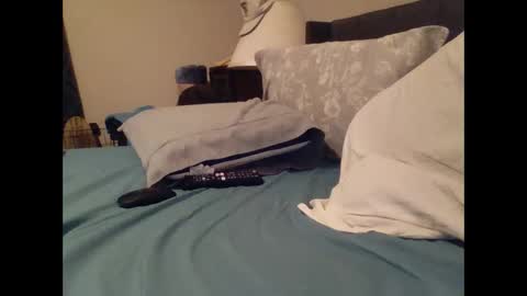 Snapshot of fitbit90 chatting on 04/05/26, 09:34 FitBit online show from 04/05/26, 09:34