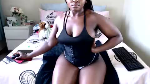 Snapshot of fitblair66_ chatting on 06/25/26, 01:26 fitblair66_ online show from 06/25/26, 01:26