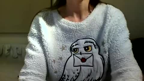 Snapshot of fitbut chatting on 12/01/24, 06:30 Fitbut online show from 12/01/24, 06:30