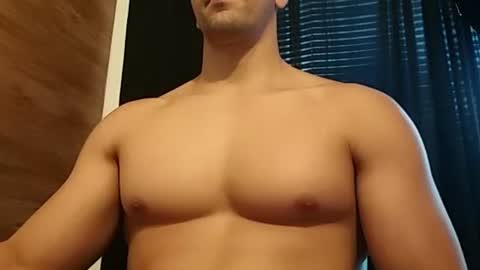 fitchestabs_69 online show from 02/02/25, 10:28