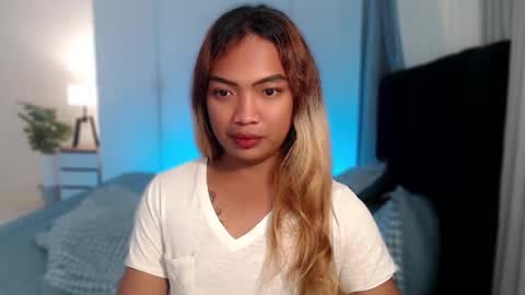 Snapshot of fitfemme_anna chatting on 03/12/26, 07:03 fitfemme_anna online show from 03/12/26, 07:03