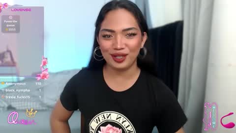 Snapshot of fitfemme_anna chatting on 03/31/26, 05:08 fitfemme_anna online show from 03/31/26, 05:08