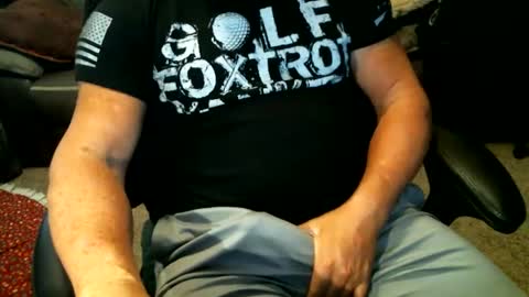 fitguy40 online show from 12/04/24, 07:56