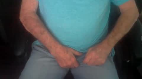 Snapshot of fithairymature chatting on 10/13/25, 02:39 fithairymature online show from 10/13/25, 02:39