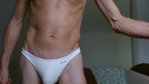 Luis online show from 09/20/25, 10:44