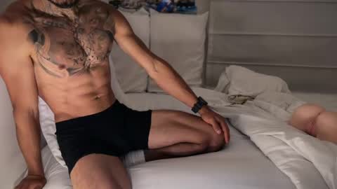 Snapshot of fitjacques chatting on 05/23/26, 03:01 fitjacques online show from 05/23/26, 03:01