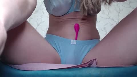 xFitnessGirl online show from 09/09/25, 02:00