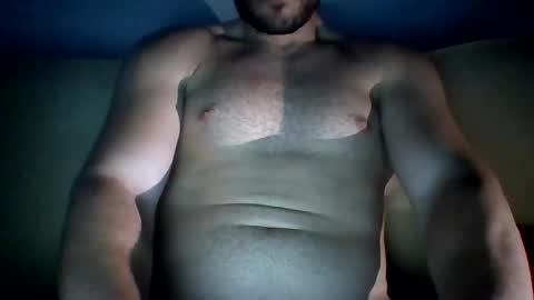 Snapshot of fitnessfetishboy chatting on 04/29/26, 12:37 fitnessfetishboy online show from 04/29/26, 12:37