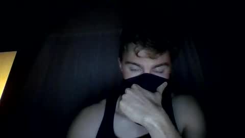 Snapshot of fittfucker chatting on 10/28/25, 05:22 fittfucker online show from 10/28/25, 05:22