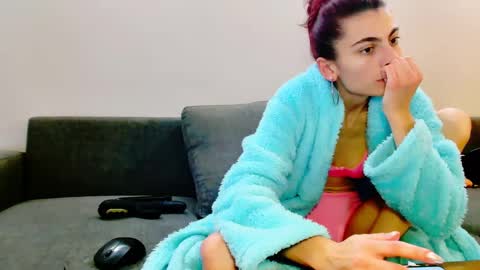 Snapshot of fityummy chatting on 02/11/25, 09:25 fityummy online show from 02/11/25, 09:25