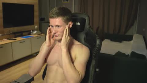 Snapshot of fixsicki chatting on 11/06/25, 10:10 Eren. online show from 11/06/25, 10:10