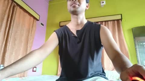 Snapshot of fizz_04_fun chatting on 04/28/26, 05:01 Ur BoyToy online show from 04/28/26, 05:01