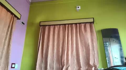 Snapshot of fizz_04_fun chatting on 06/17/26, 04:15 Ur BoyToy online show from 06/17/26, 04:15
