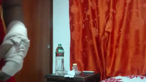 flacahot33 online show from 06/04/26, 04:40
