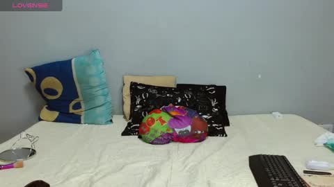 Snapshot of flacapaisa chatting on 09/16/25, 12:11 nova online show from 09/16/25, 12:11