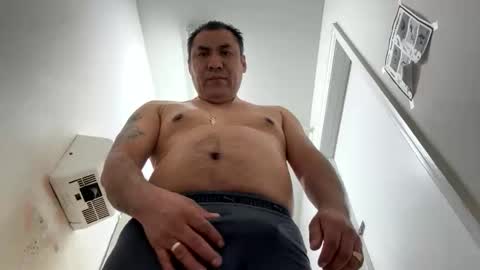 Snapshot of flaco5214 chatting on 04/25/26, 03:53 flaco5214 online show from 04/25/26, 03:53