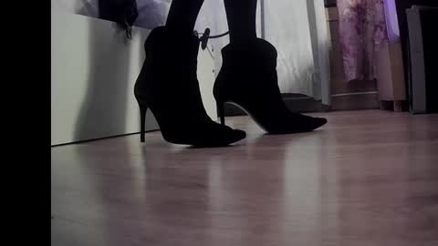 Snapshot of flakoyflaki chatting on 10/18/25, 09:26 flakoyflaki online show from 10/18/25, 09:26